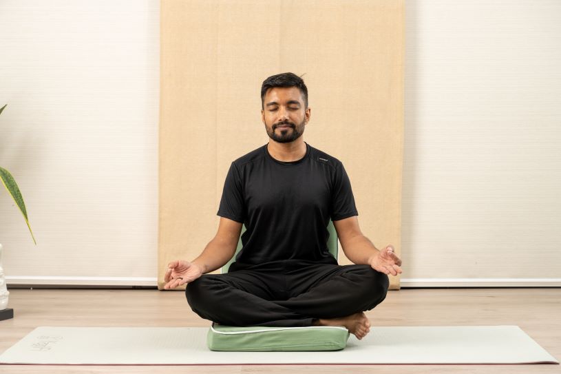 Yoga Meditation Seat -Folding with Back rest